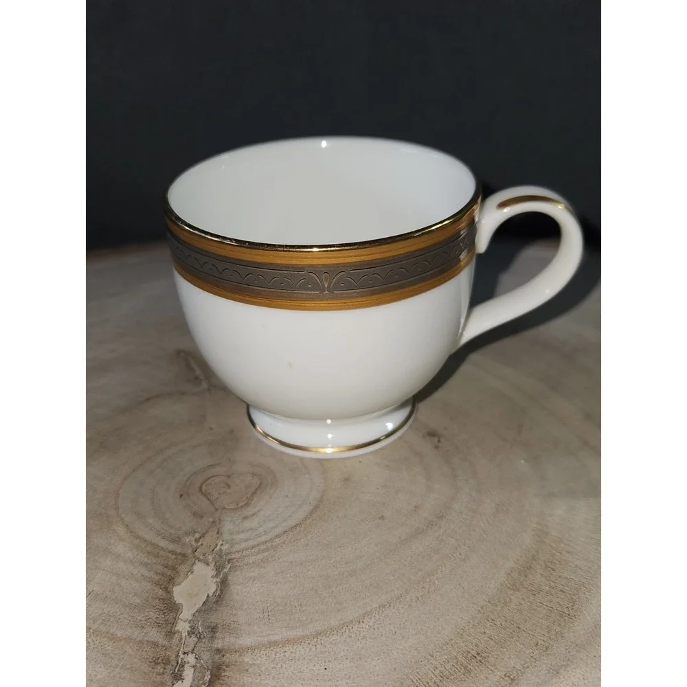 Noritake japanese bone